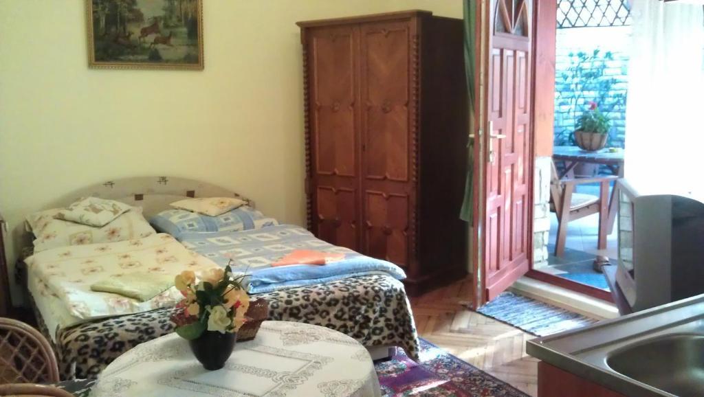 Appartamento Kitty Apartman Miskolc Camera foto